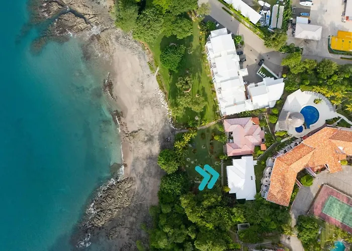 Seaside Hideaway Walk To Marina Playa Flamingo
